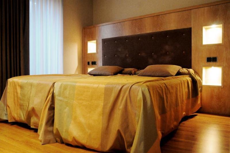 Hotel Soria Plaza Mayor ภายนอก รูปภาพ